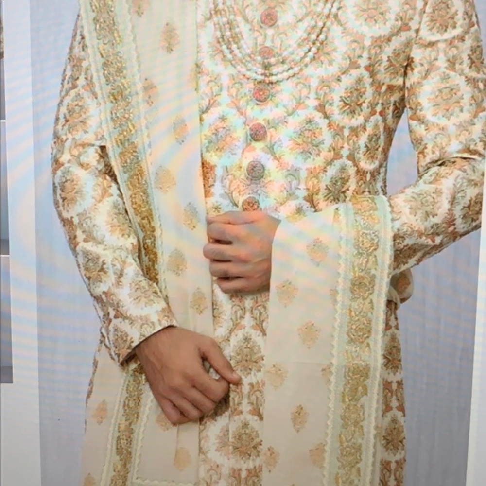 Textured Patterned Pista Sherwani Set - Picture 4 of 5